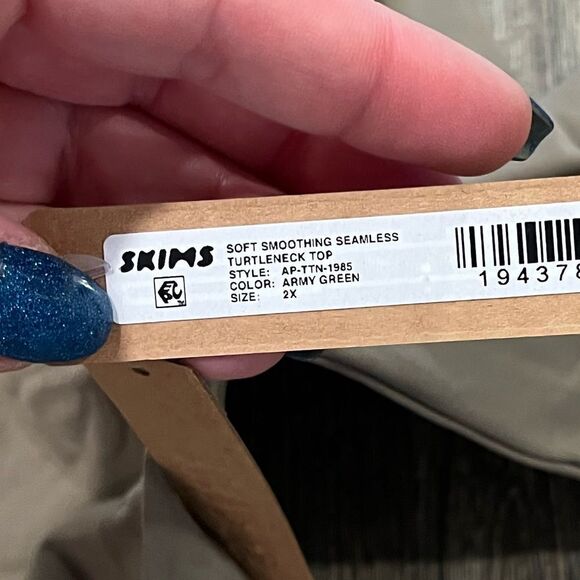 NWT Skims Soft Smoothing Seamless Turtleneck Top Long Sleeve Army Green 2X - Picture 3 of 4